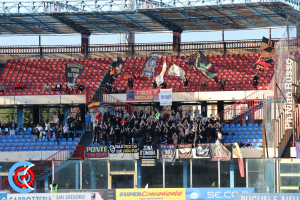 Catania-Benevento 1-0 (i tifosi) · Catania - Benevento