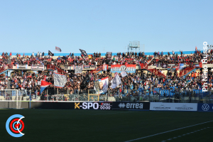 Catania-Benevento 1-0 (i tifosi) · Catania - Benevento