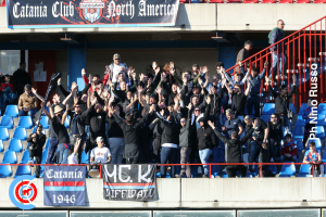 Catania-Benevento 1-0 (i tifosi) · Catania - Benevento