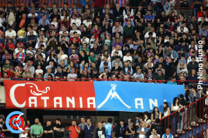 Catania-AtalantaU23 0-1 i tifosi · Catania - Atalanta U23