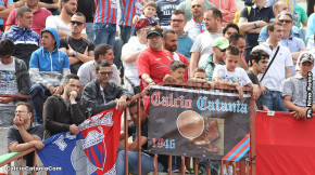 Catania-Cittadella 2-3, i tifosi · Catania - Cittadella