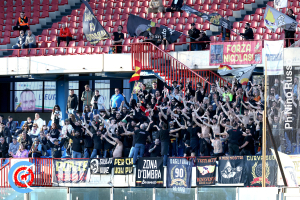 Catania-Benevento 1-0 (i tifosi) · Catania - Benevento