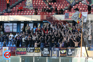 Catania-Benevento 1-0 (i tifosi) · Catania - Benevento