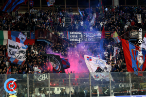 Catania-Benevento 1-0 (i tifosi) · Catania - Benevento
