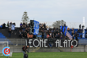 Latina-Catania 1-4 (i tifosi) · Latina - Catania