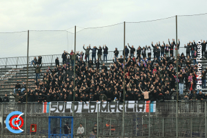 Latina-Catania 1-4 (i tifosi) · Latina - Catania