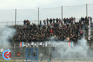 Latina-Catania 1-4 (i tifosi) · Latina - Catania