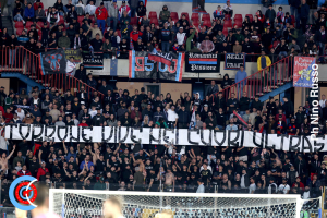 Catania-Benevento 1-0 (i tifosi) · Catania - Benevento