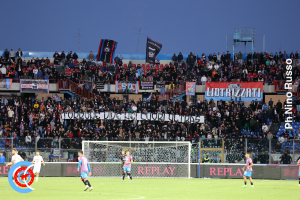Catania-Benevento 1-0 (i tifosi) · Catania - Benevento
