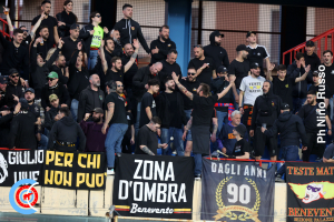 Catania-Benevento 1-0 (i tifosi) · Catania - Benevento