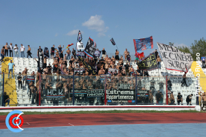 Casertana-Catania 0-4 (i tifosi) · Casertana - Catania