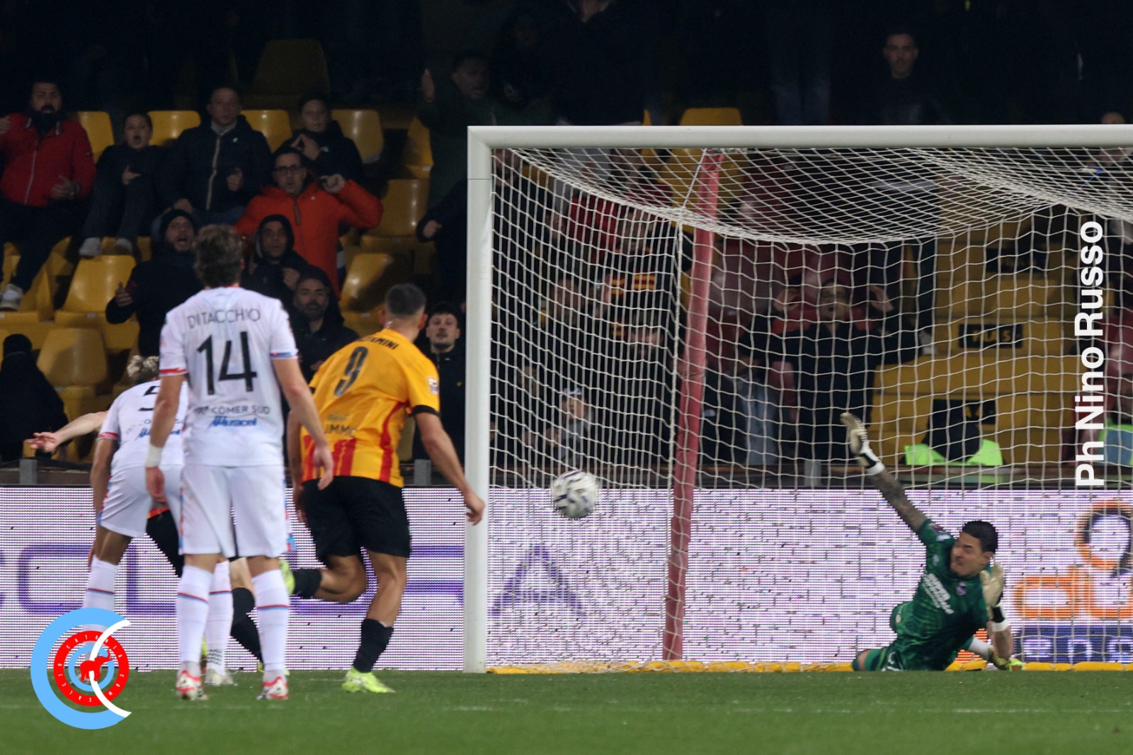 Game over, testa ai playoff