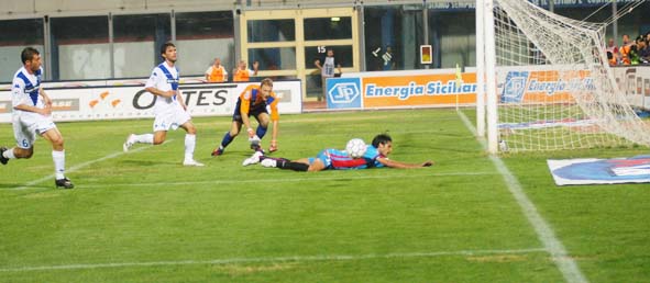 Catania-Brescia 2-1