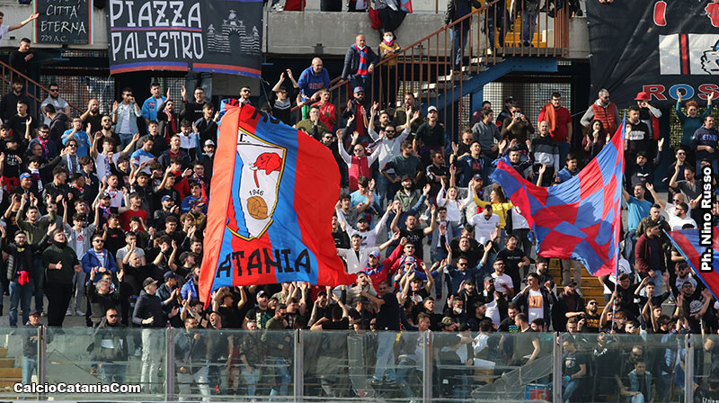 Catania-Virtus Francavilla 1-0 (i tifosi)