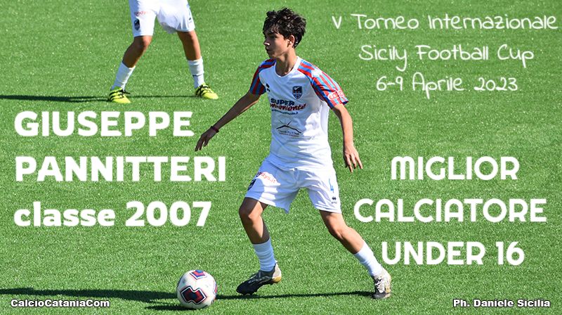 Pannitteri (miglior Under 16) e i suoi compagni si aggiudicano il Sicily Football Cup
