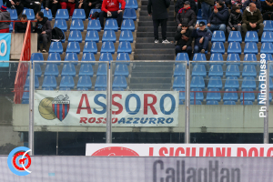 Catania-Cosenza 2-0 (i tifosi)