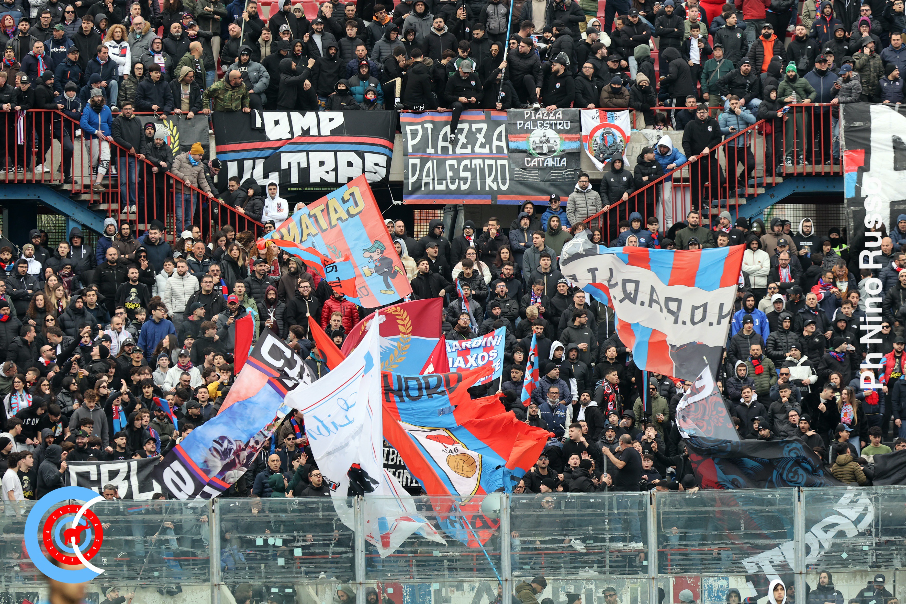 Catania-Cosenza 2-0 (i tifosi)