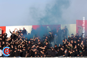 Team Altamura -Catsnia 1-1 (i tifosi) · Altamura - Catania