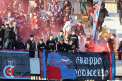 Catania-Ragusa 3-0 (i tifosi) · Catania - Ragusa