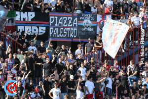 Catania-Benevento 1-0 (i tifosi)