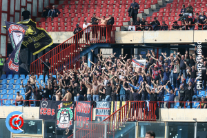 Catania-Crotone 0-0 (i tifosi)