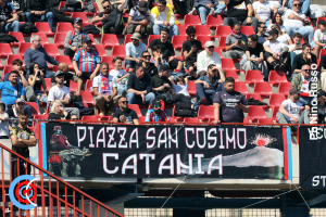 Catania-AZ Picerno 1-2 (i tifosi)