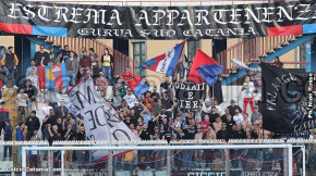 Catania-Cosenza 0-2, i tifosi · Catania - Cosenza