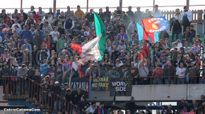 Catania-Trapani 4-1, i tifosi · Catania - Trapani