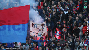 Catania-Bologna 2-2, i tifosi · Catania - Bologna