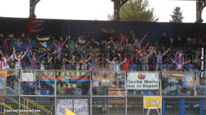 Latina-Catania 1-2, i tifosi · Latina - Catania