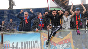 Latina-Catania 1-2, i tifosi · Latina - Catania