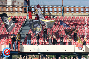 Catania-Benevento 1-0 (i tifosi)