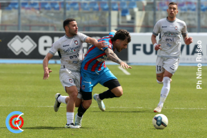 Catania-Crotone 0-0