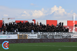 Team Altamura -Catsnia 1-1 (i tifosi) · Altamura - Catania