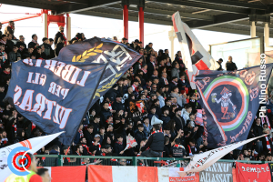 Team Altamura -Catsnia 1-1 (i tifosi) · Altamura - Catania