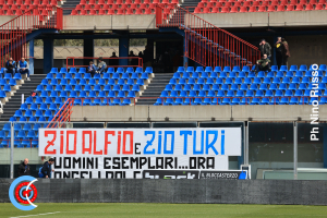 Catania-Crotone 0-0 (i tifosi)