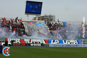 Catania-Crotone 0-0 (i tifosi)