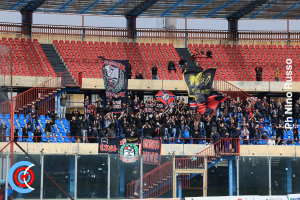Catania-Crotone 0-0 (i tifosi)