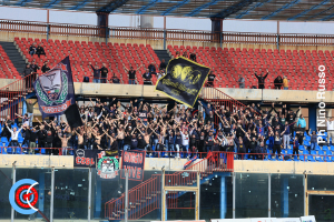 Catania-Crotone 0-0 (i tifosi)
