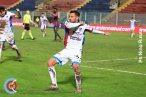 Taranto-Catania 1-5