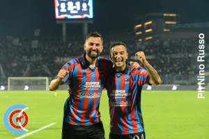 Catania-Crotone 2-1