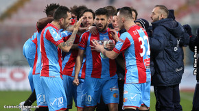 Catania-Casertana 3-0