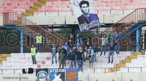 Catania-Bisceglie 4-1, i tifosi · Catania - Bisceglie