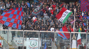 Catania-Bisceglie 4-1, i tifosi · Catania - Bisceglie