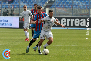 Catania-Crotone 0-0