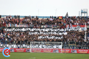 Catania-Taranto 1-0 (i tifosi)
