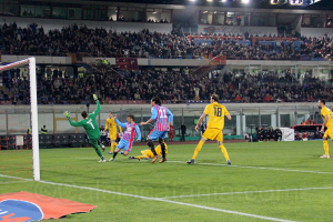 Catania-Verona 0-0 · Catania - Verona