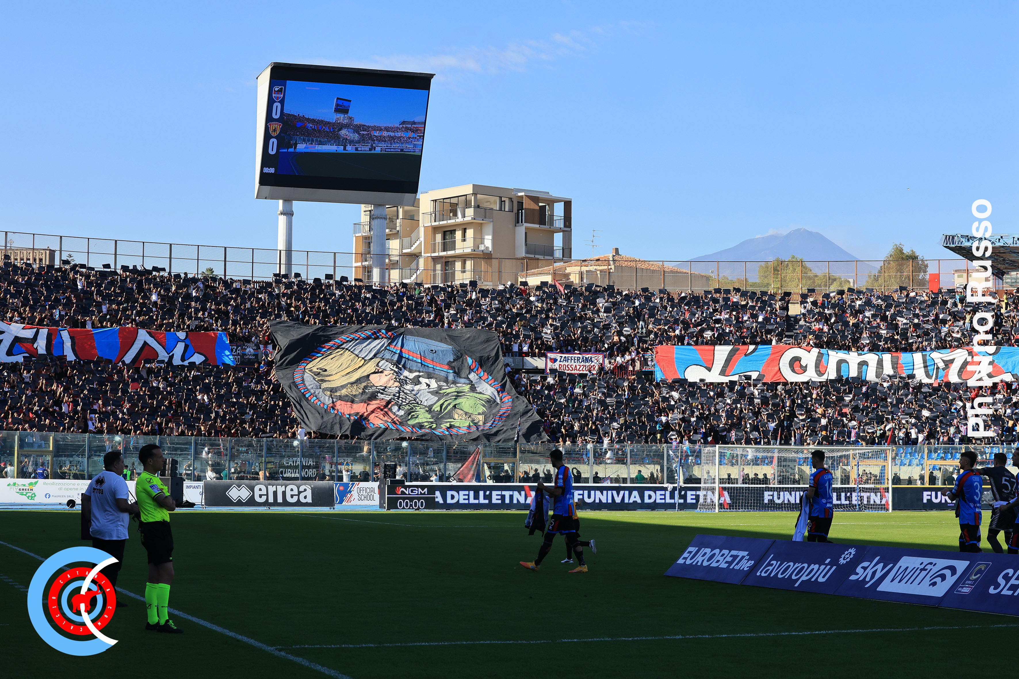 Catania-Benevento 1-0 (i tifosi)